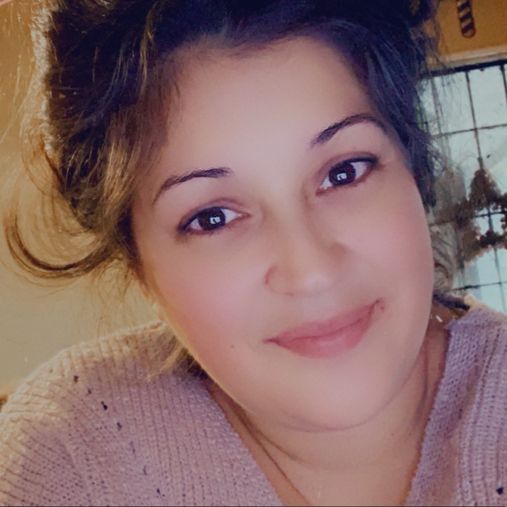 Meet your Posher, Angelique